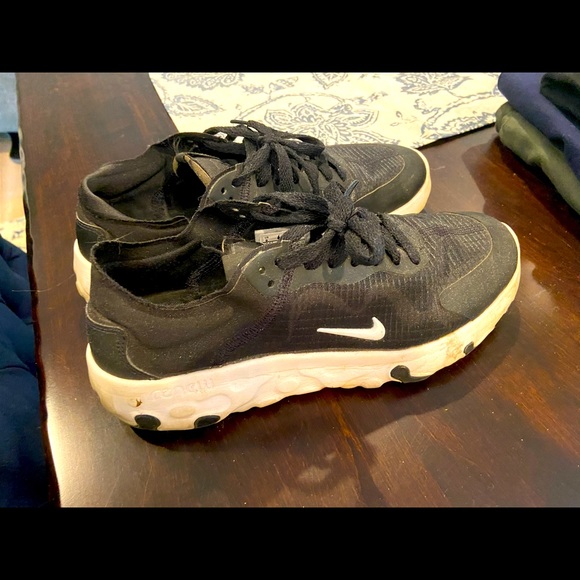 Nike Shoes - Nike renew black tennis shoes women’s 9